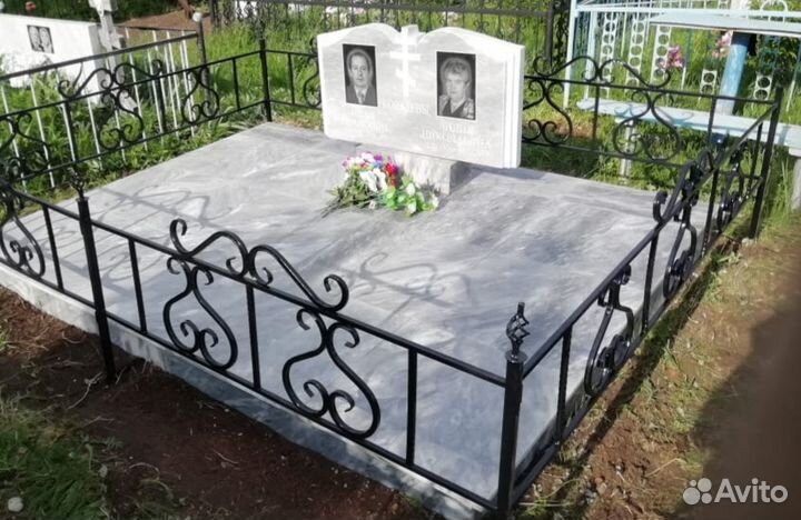 Памятники.Ограды