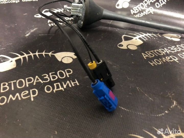 Антенна Ford Focus 3 хетчбэк 1 2011