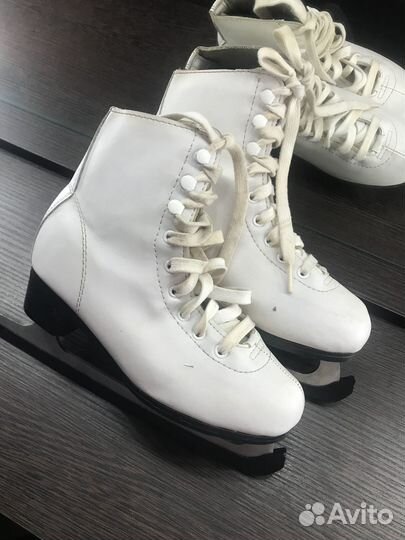 Коньки детские 35 размер
