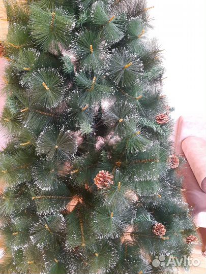 Елка искусственная