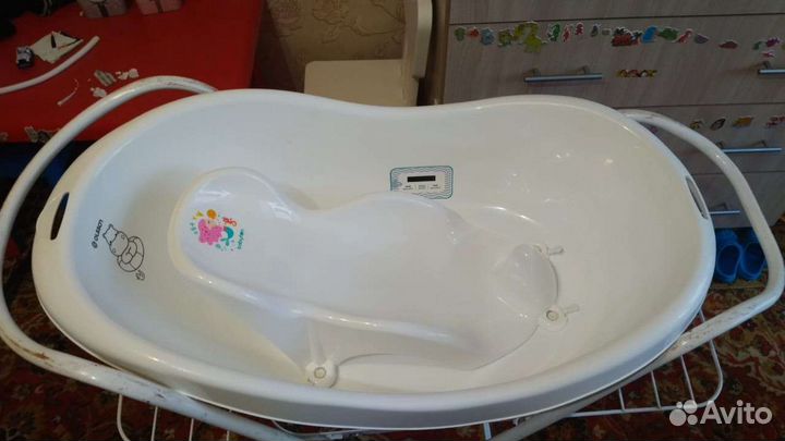 Ванночка для купания с подставкой