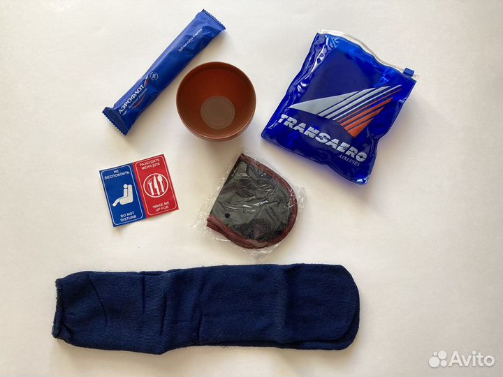 Вещи с логотипом авиакомпаний