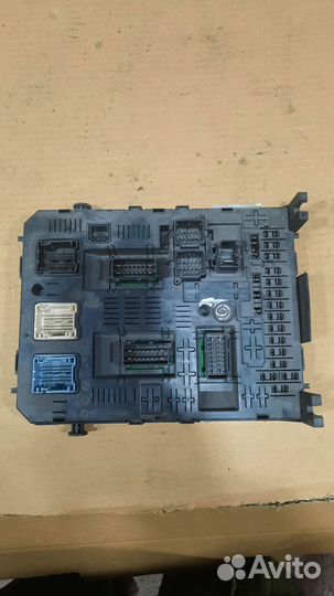 Блок предохранителей Citroen C5