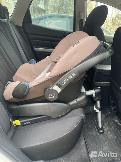 Автокресло от 0 maxi cosi с базой изофикс