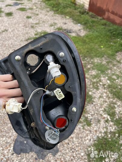 Фонарь задний правый заз шанс ланос