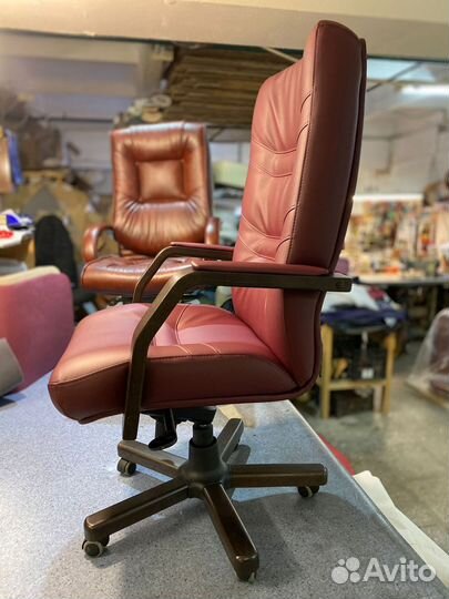 Кресло офисное