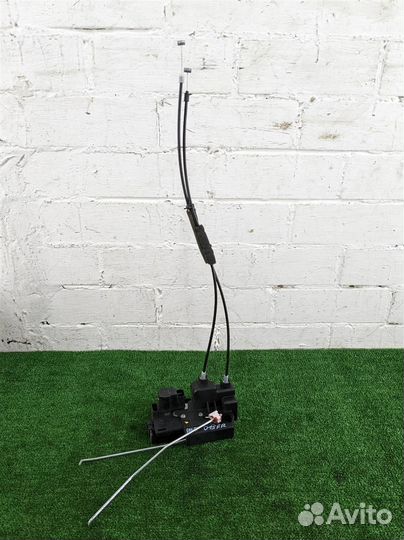 Замок двери передней правой Ssangyong Actyon NEW