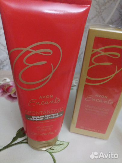 Нобор Эйвон коралловая магнолия новый