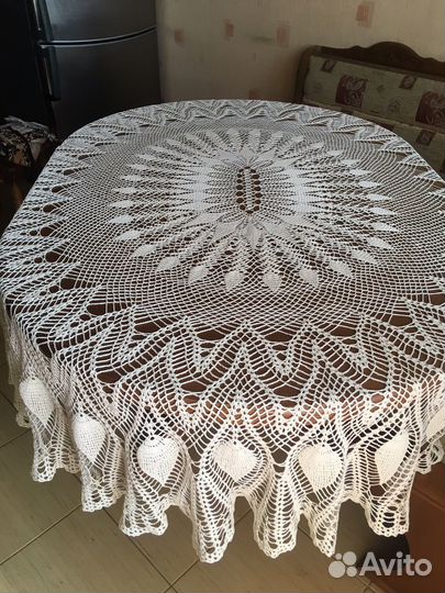 Скатерть на овальный стол