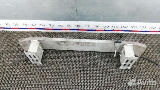 Усилитель бампера передний (кронштейн) lexus LS 4