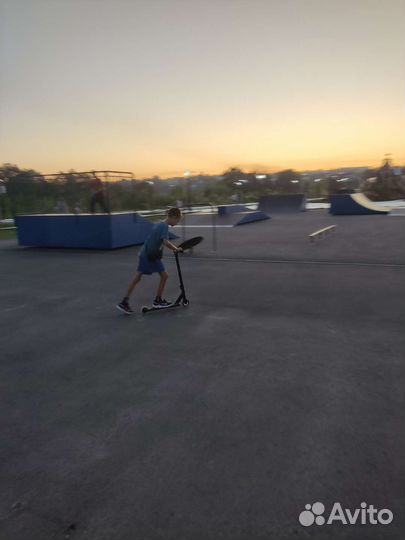 Трюковой самокат