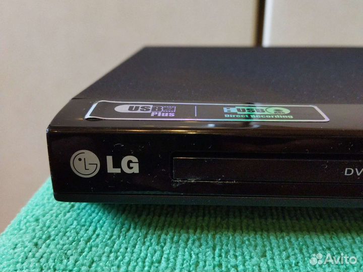DVD плеер LG модель DVX642