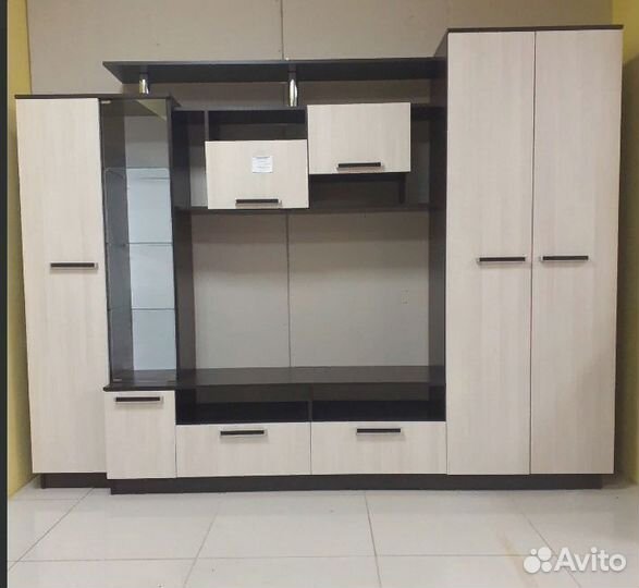 Стенка 2, 5 метра Вега бтс