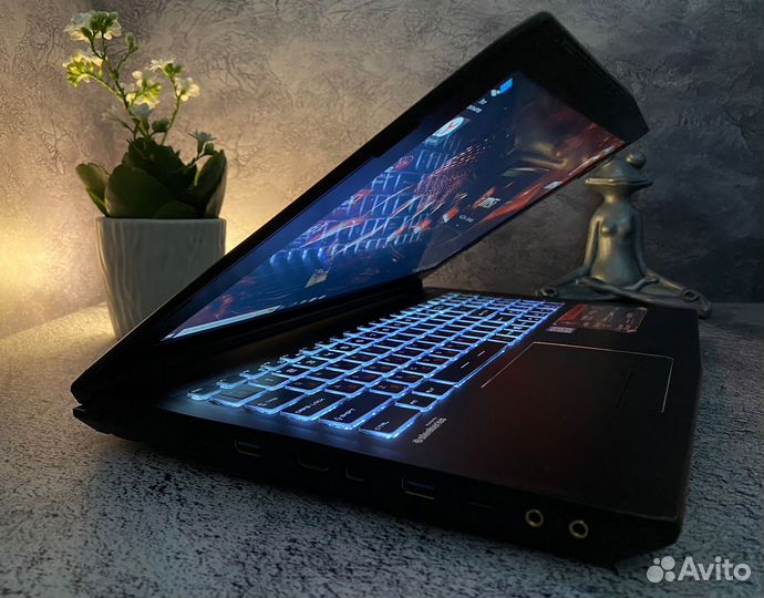 Игровой ноутбук MSI 15,6/i7/RAM16gb/GTX960M 2gb