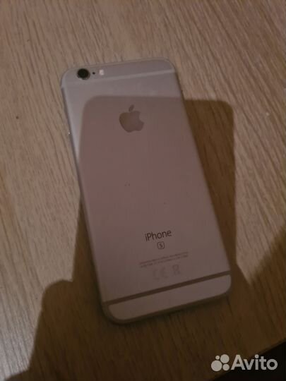 iPhone 6S, 64 ГБ