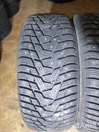 Hankook Winter I'Pike RS2 W429 215/50 R17 95T