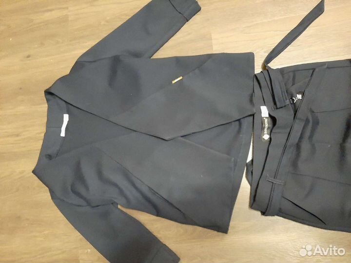 Форма школьная р.42 на рост 150