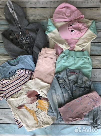 Одежда на девочку пакетом 122-128
