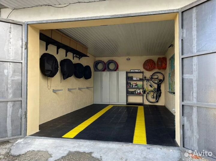 Напольное покрытие пвх для гаража