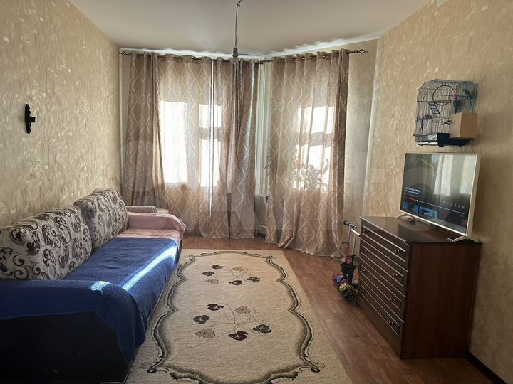 3-к. квартира, 71 м², 6/9 эт.