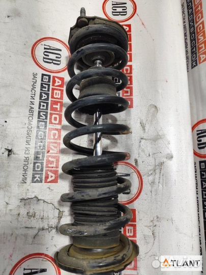 Стойка задняя левая toyota raum