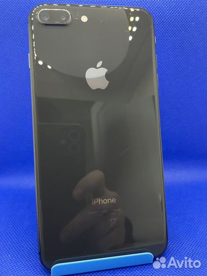 iPhone 8 Plus, 64 ГБ