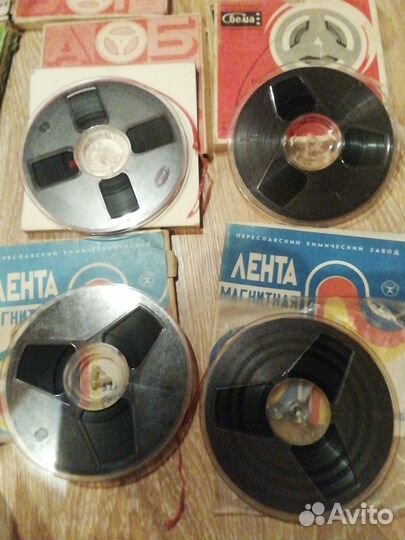 Магнитная лента с записью рок/диско лотом 17 штук