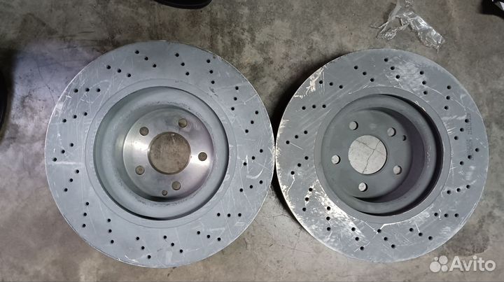Тормозные диски передние А2204210912