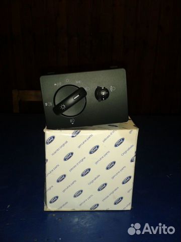 Выключатель фар головного света на Форд