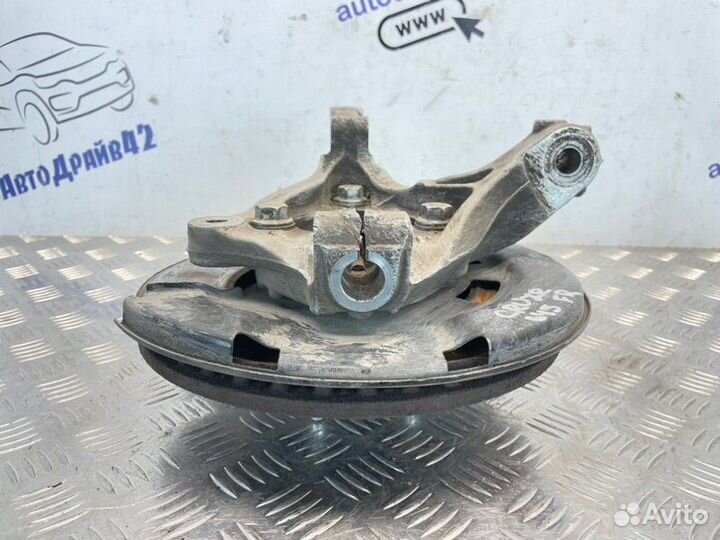 Поворотный кулак передний правый Chevrolet Cruze