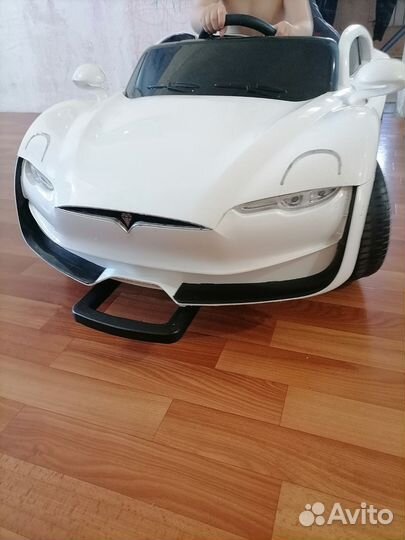 Детский электромобиль бу