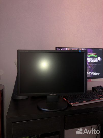 Монитор Samsung 2043NW, 1680x1050, 75 Гц, TN