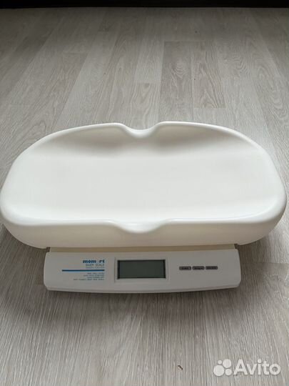 Весы для новорожденных momert