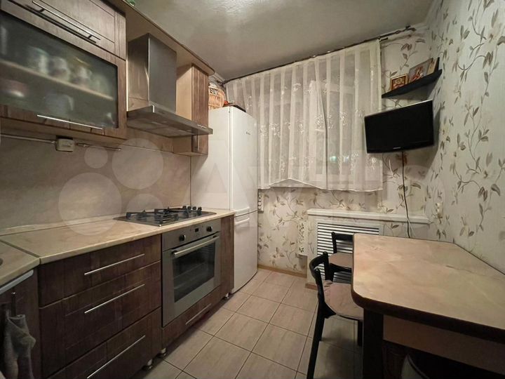 4-к. квартира, 77,2 м², 4/5 эт.