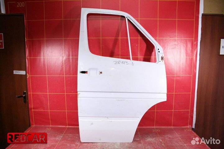 Дверь передняя правая Mercedes W909 Sprinter (13)