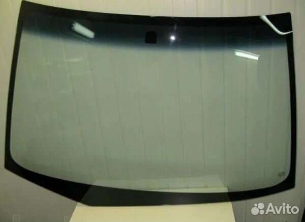 Лобовое стекло Mitsubishi с установкой за 3 часа