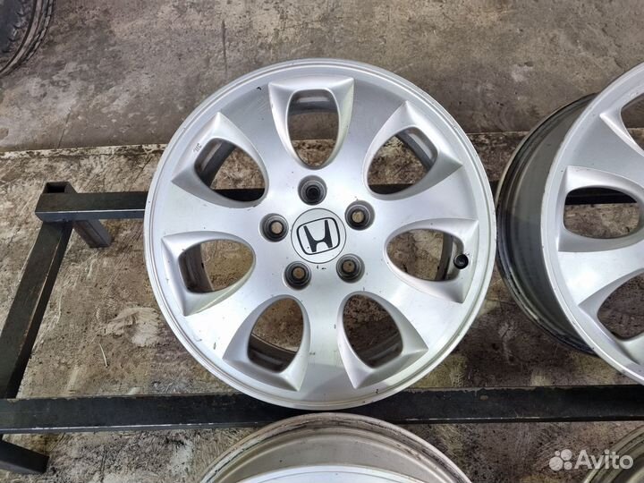 Диски литые r16 5x114.3 Honda