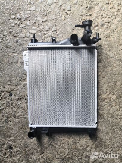 Hyundai Getz Хендай гетц радиатор охлаждение