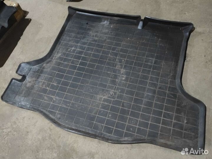 Коврик багажника Renault Logan Stepway