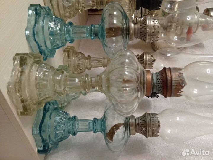 Старинная керосиновая лампа