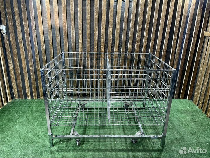 Стол для распродаж