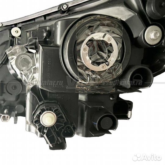 Фара для Toyota Rav4 (2016) Правая