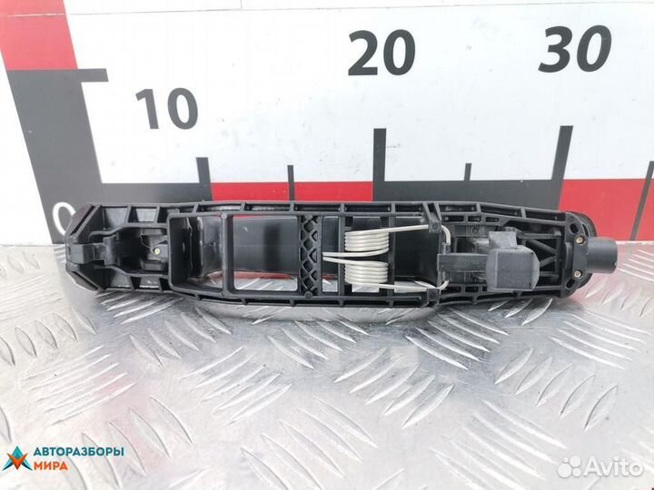 Ручка наружная задняя левая Mercedes-Benz E-Класс