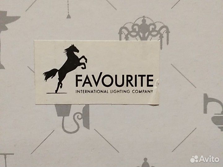 Светильник потолочный