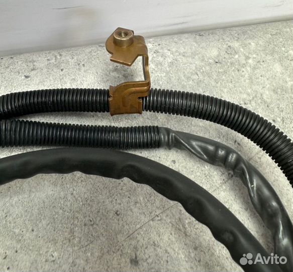 Провод акб Mercedes-Benz C180 W204 M271.820 2013