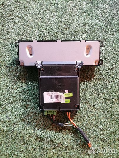 Монитор (дисплей) 31268337 Volvo V70 BW