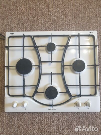Газовая варочная панель Ariston с автоподжигом