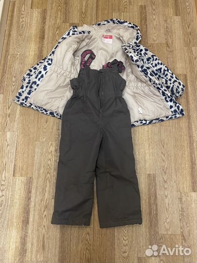 Демисезонный костюм для девочки 110