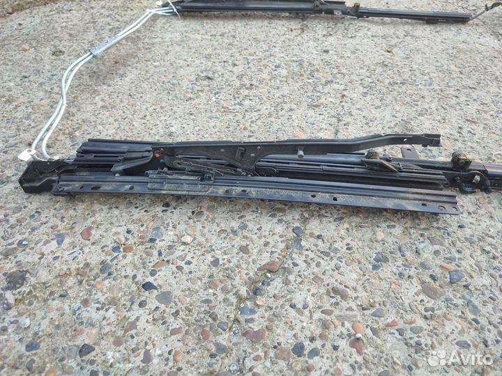 Механизм люка Jaguar xj x351