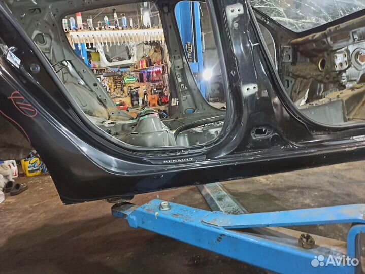 Порог со стойкой правый Renault Megane 3